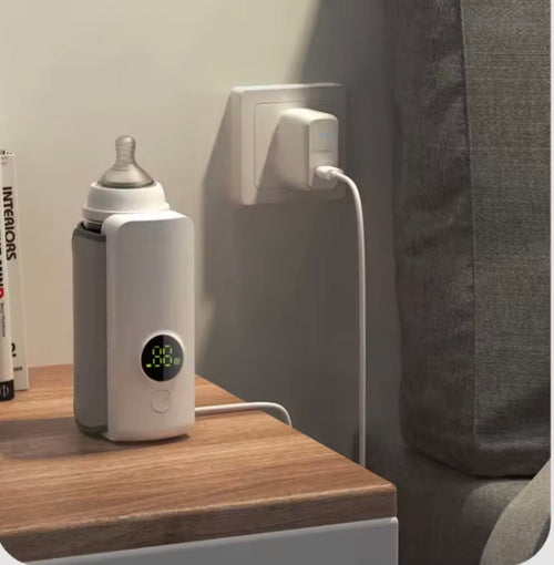 Smart Baby Milk Heater with Digital Temperature Display – Portable Bottle Warmer
