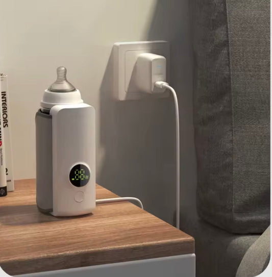 Smart Baby Milk Heater with Digital Temperature Display – Portable Bottle Warmer