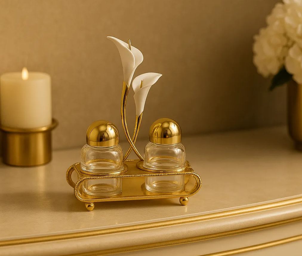 Luxury Golden Calla Lily Spice & Condiment Holder Set – Premium Decorative Salt & Pepper Shakers